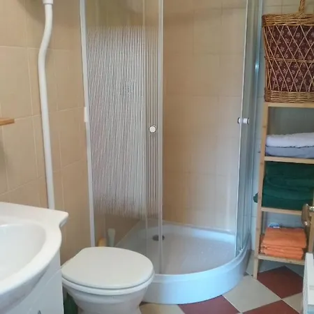 Tettyei Házikó Apartamento