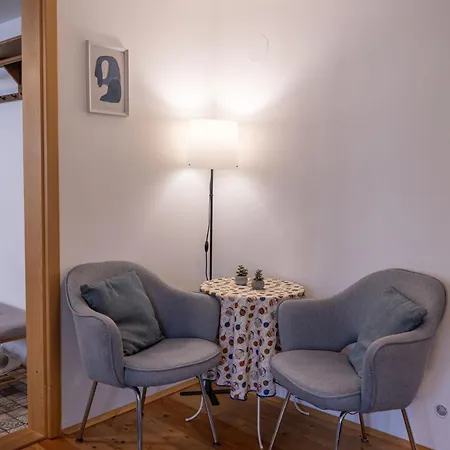 Tettyei Haziko Apartment