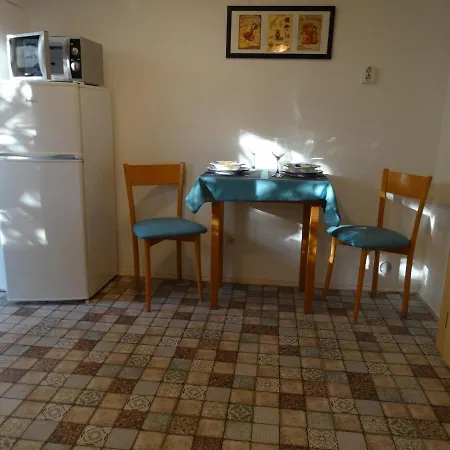Apartment Tettyei Haziko