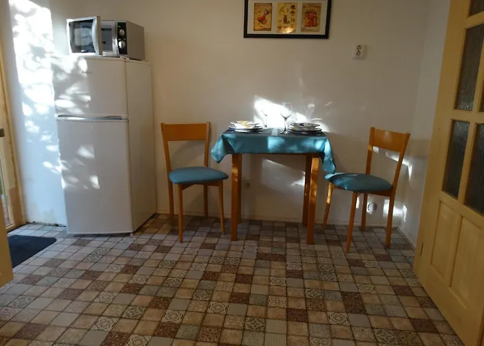 아파트 Tettyei Haziko