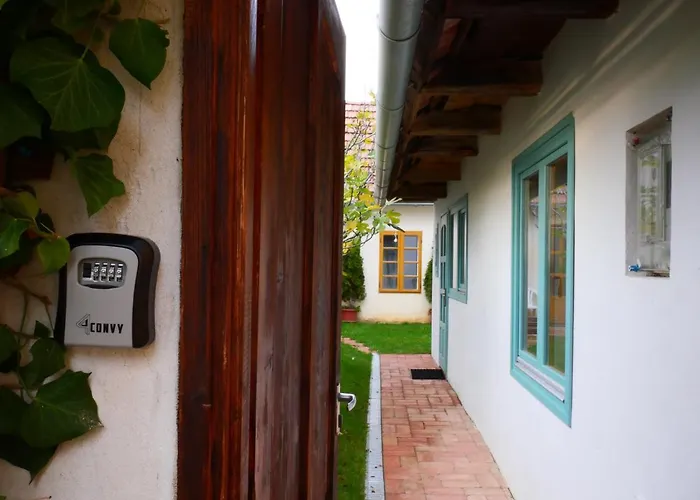 Tettyei Haziko 아파트 *